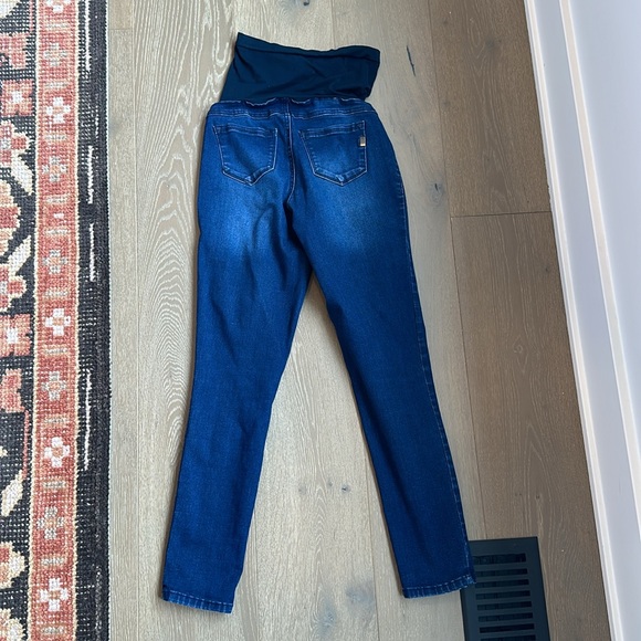 EUC 1822 Maternity Skinny Leg Jeans - Picture 2 of 3